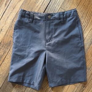 Boys kids youth under armour UA gray golf athletic casual shorts size 6